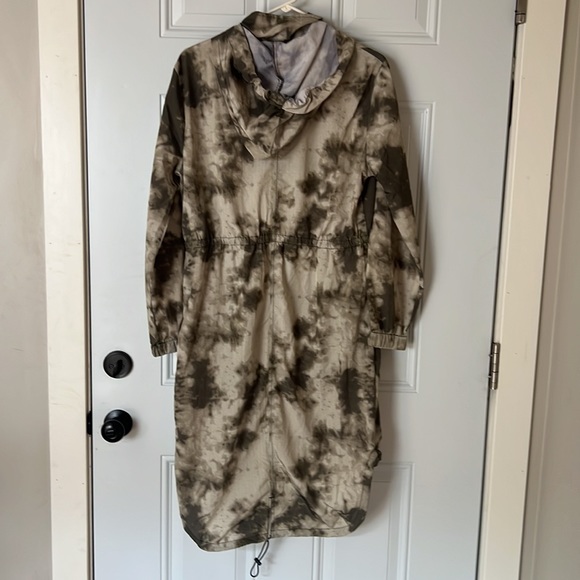 Jacket - Picture 2 of 2